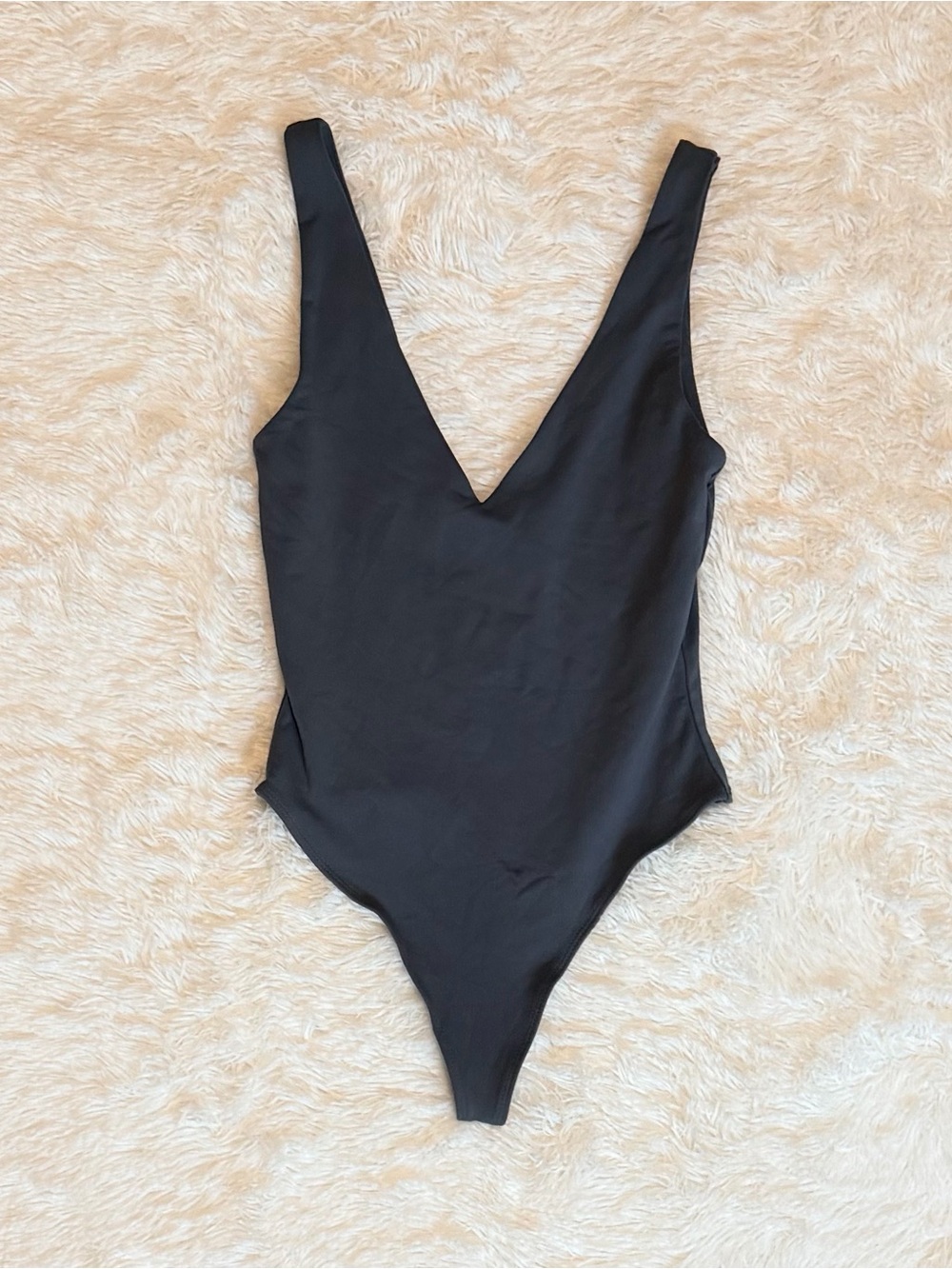 Aritzia Babaton Contour V-Neck Bodysuit - Dark Gray / Size S